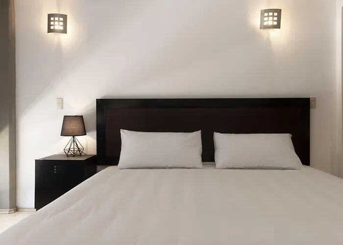 Aparthotel Prosperidad By Homirent